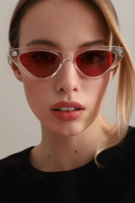 red cat eye sunglasses women's.